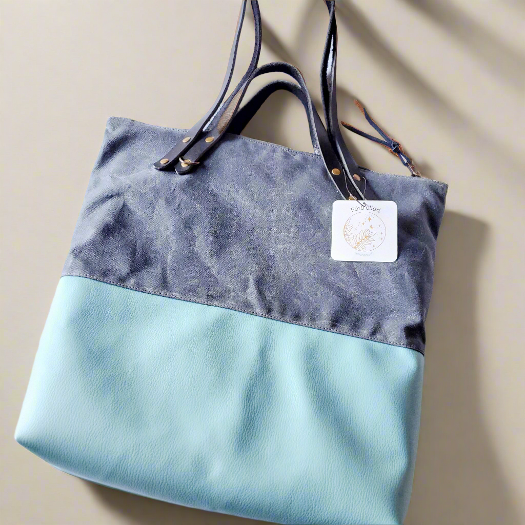 Viking utility tote