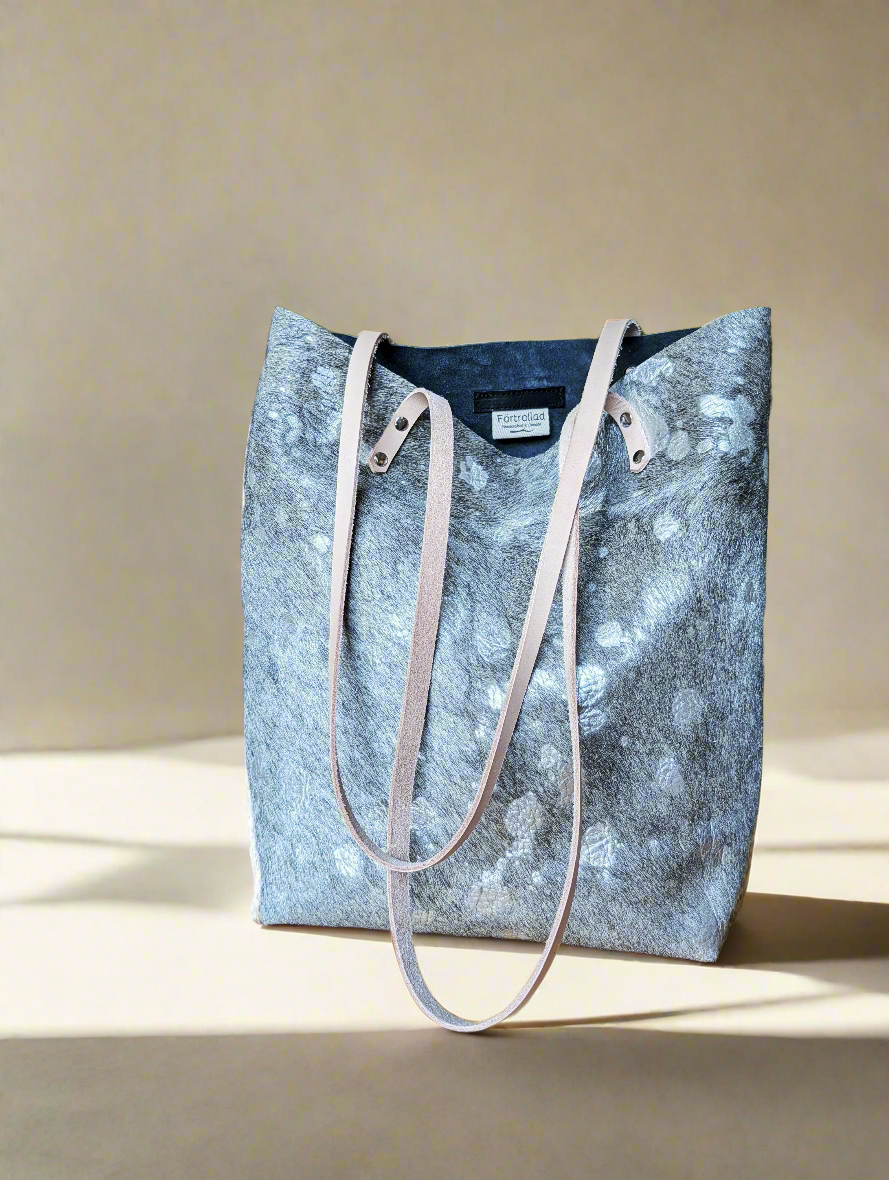 Midgård Essential Tote - silver/black