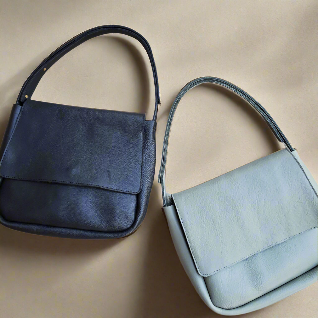 Timeless Leather shoulder bag - Valkyrie