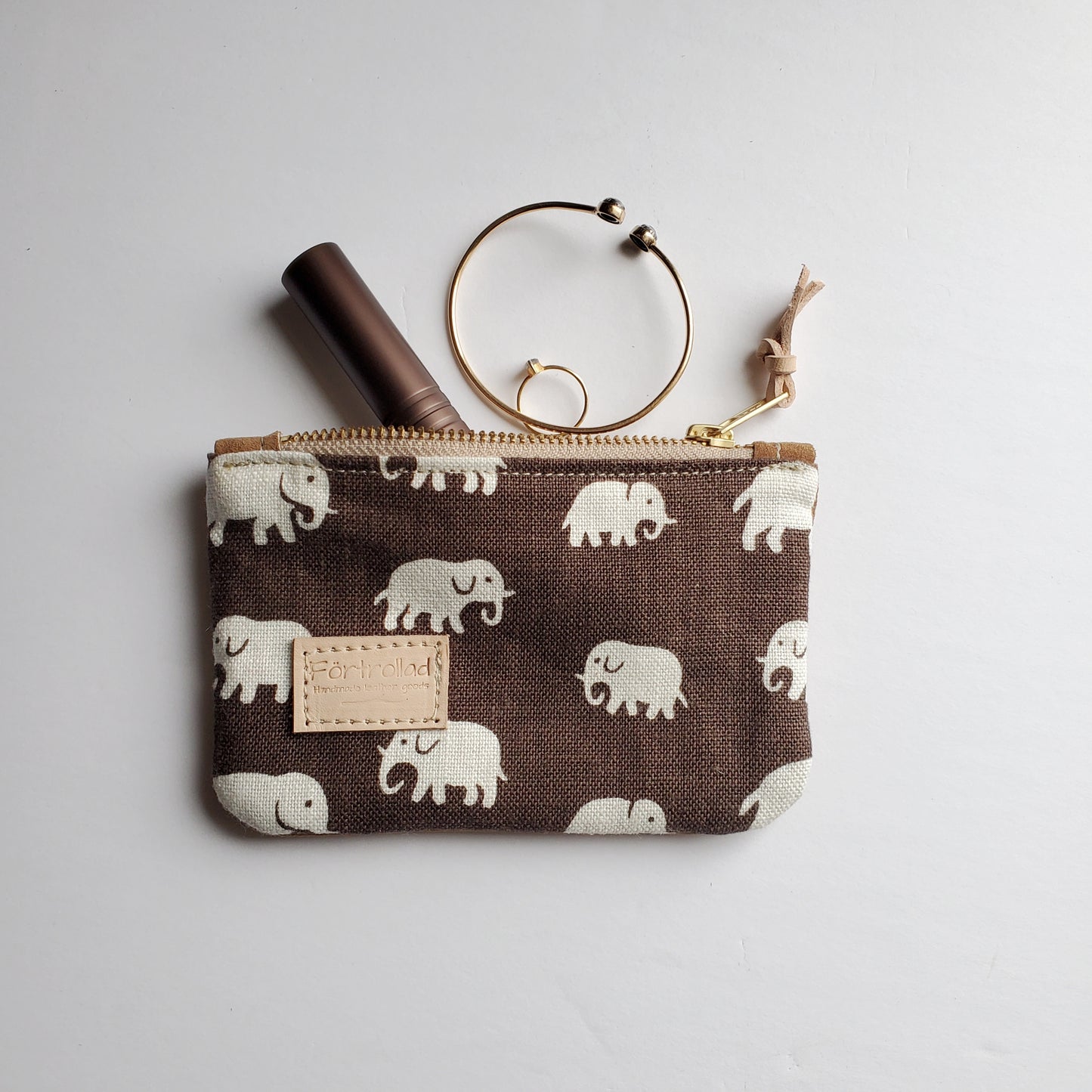 Hlin zippered pouch