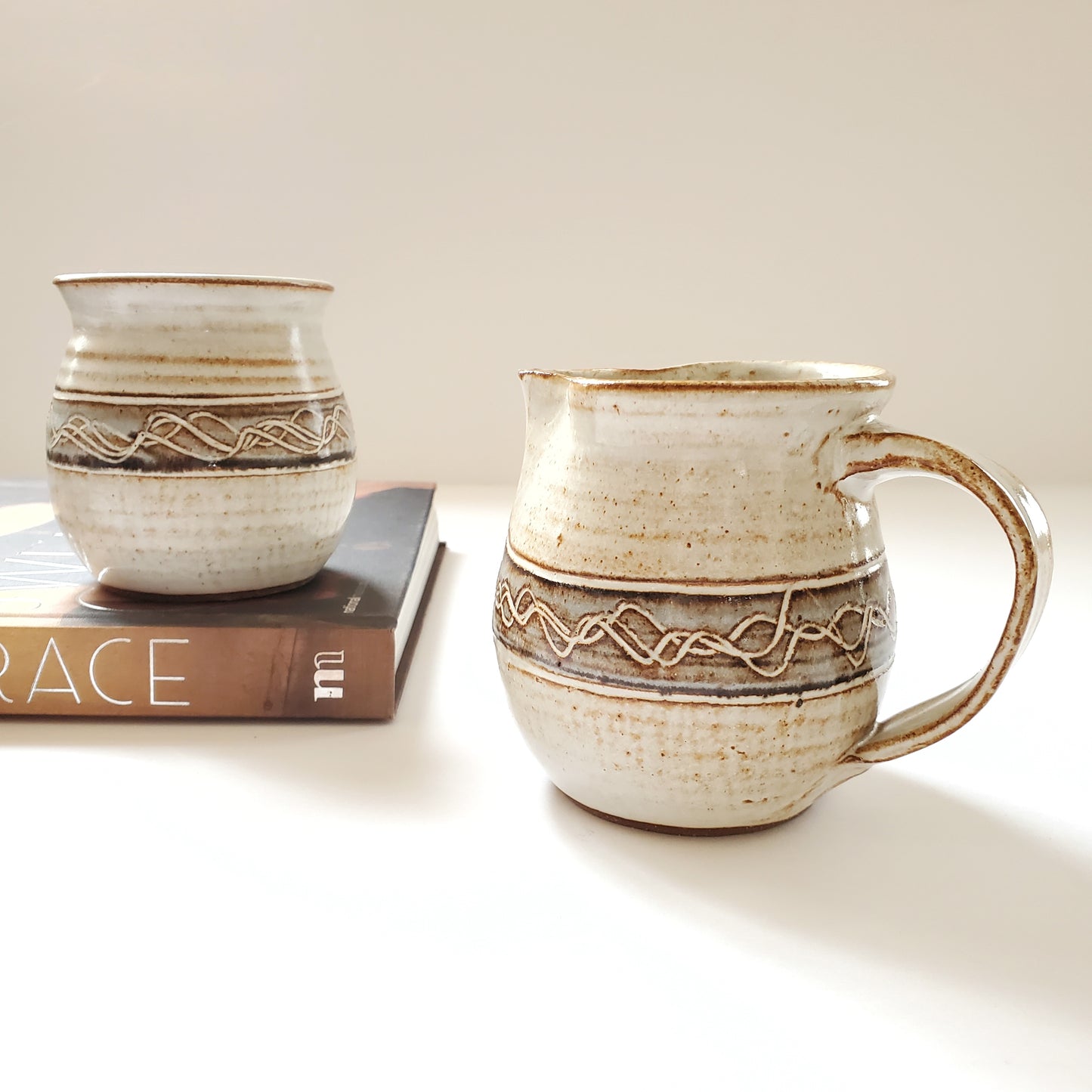 Creamer & sugar pot set - handmade