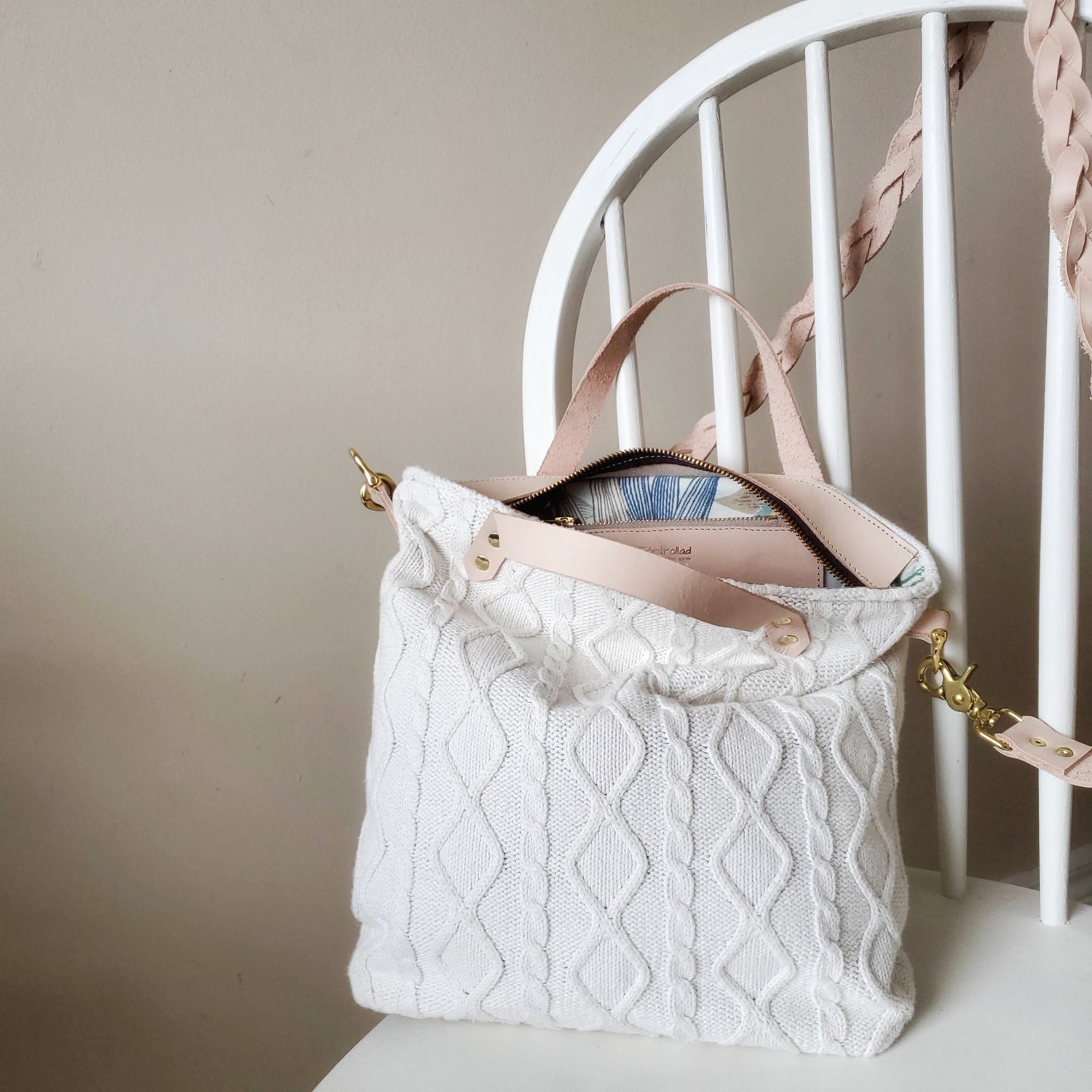 Ella Pearl Initial Canvas Tote Bag / Washed Gray – Le Fafo