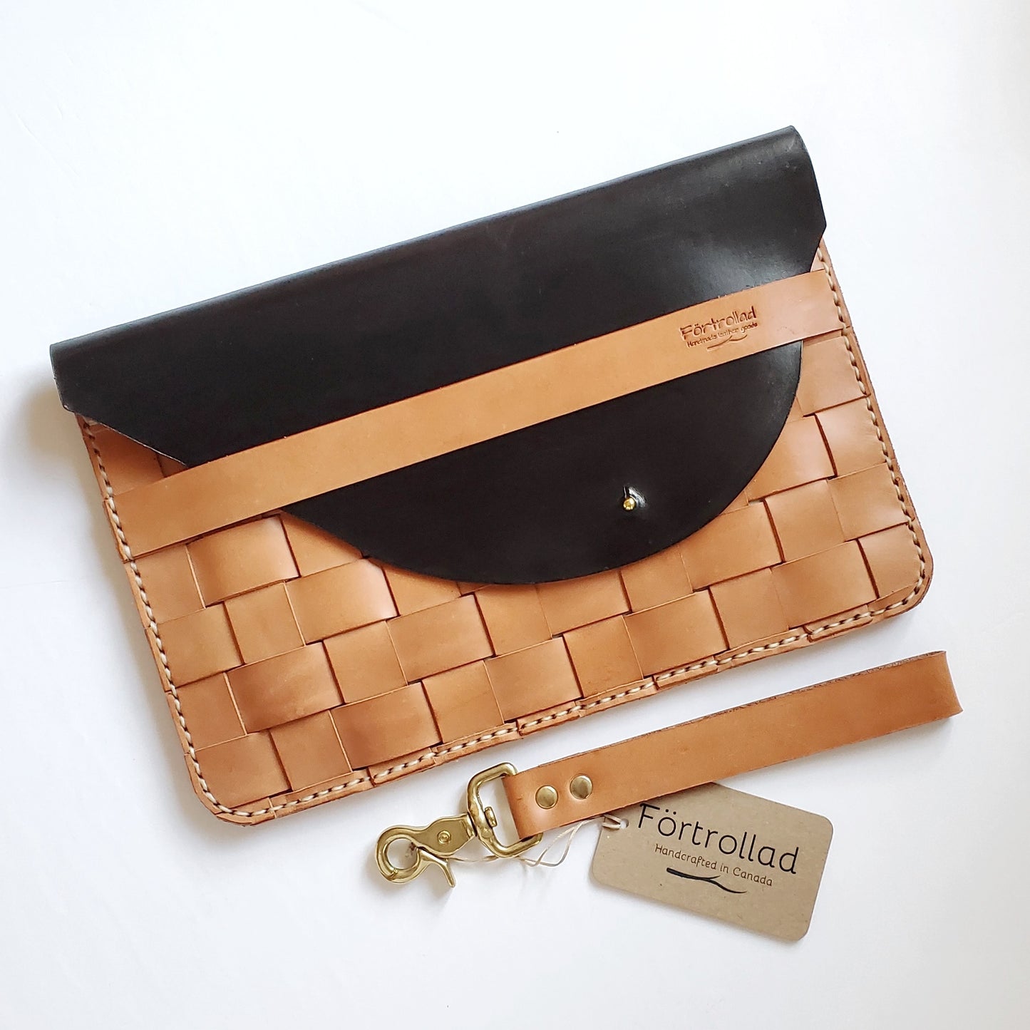 Gefjun Woven Clutch - Block